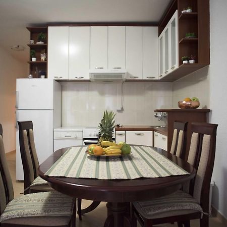 Porodicni Apartman Sveti Stefan Kültér fotó